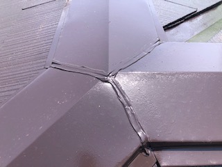 屋根コーキング後塗装2 屋根コーキング後塗装2